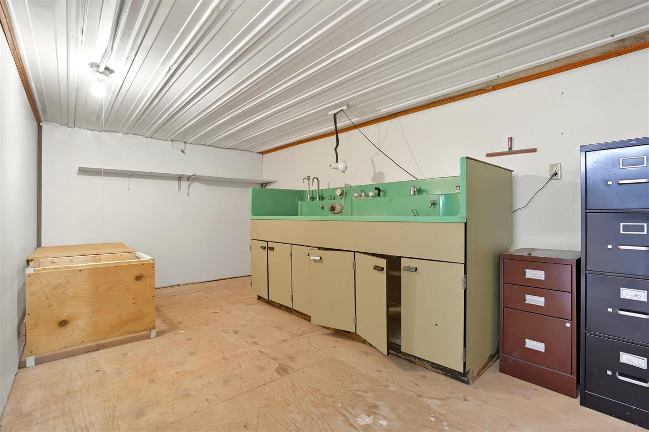 216 S 15th Avenue Washington IA 52353