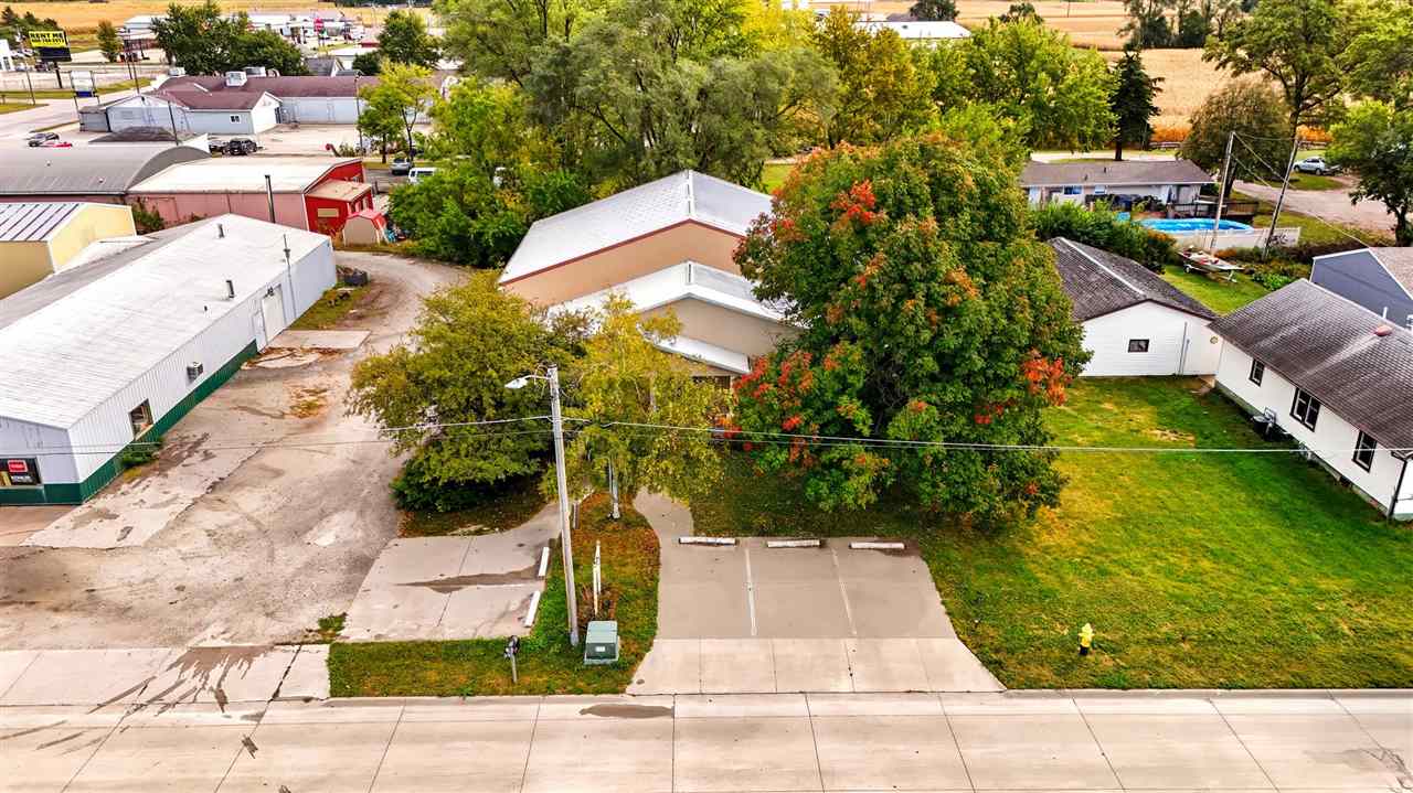 216 S 15th Avenue Washington IA 52353
