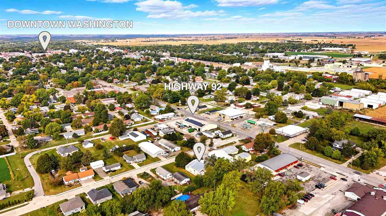 216 S 15th Avenue Washington IA 52353