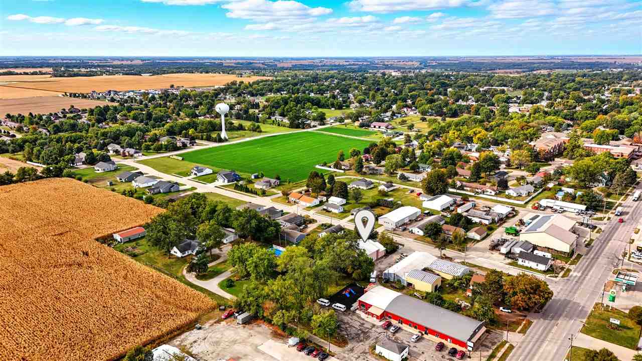 216 S 15th Avenue Washington IA 52353