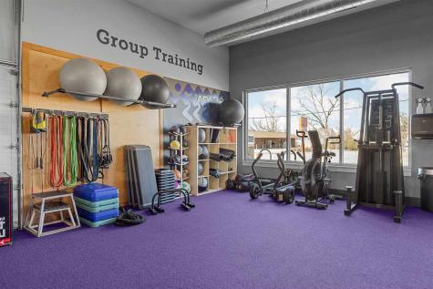501 7th Avenue Marion IA 52302-5741