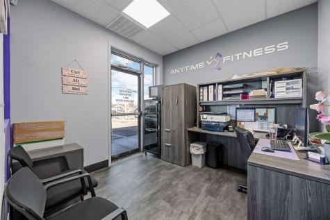 501 7th Avenue Marion IA 52302-5741