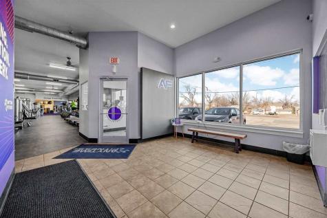 501 7th Avenue Marion IA 52302-5741