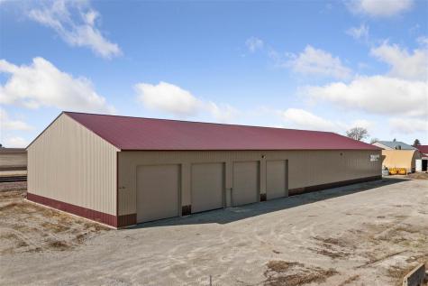 501 E Cedar Street Mechanicsville IA 52306