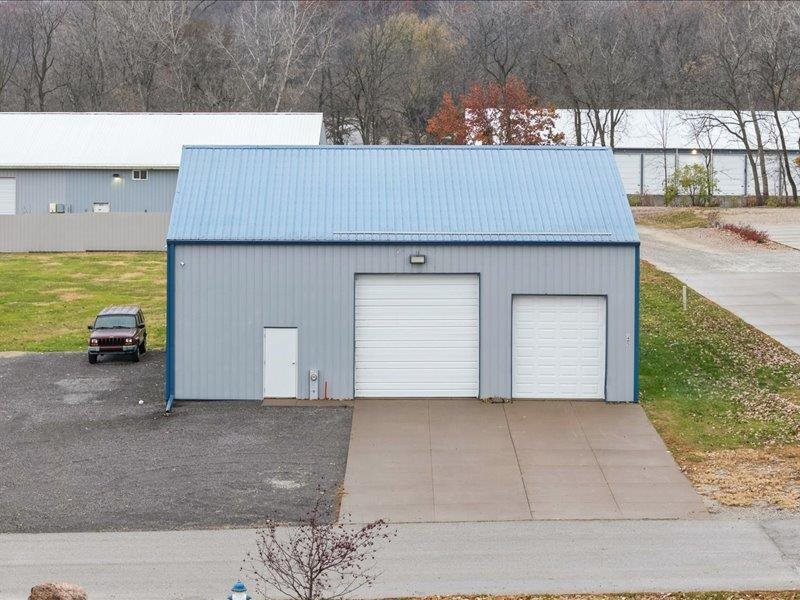 1405 River's Edge Drive Muscatine IA 32761