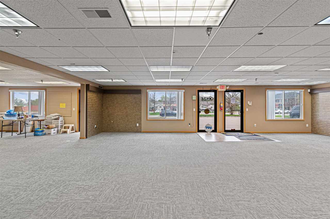 234 Scott Court Iowa City IA 52245