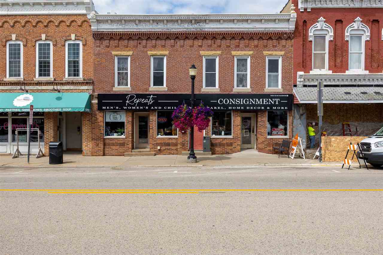 118 N Franklin Street Manchester IA 52057