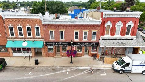 118 N Franklin Street Manchester IA 52057