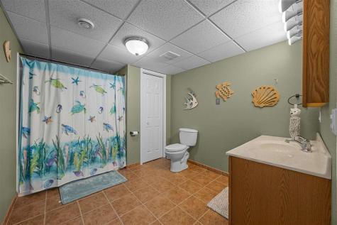 118 N Franklin Street Manchester IA 52057