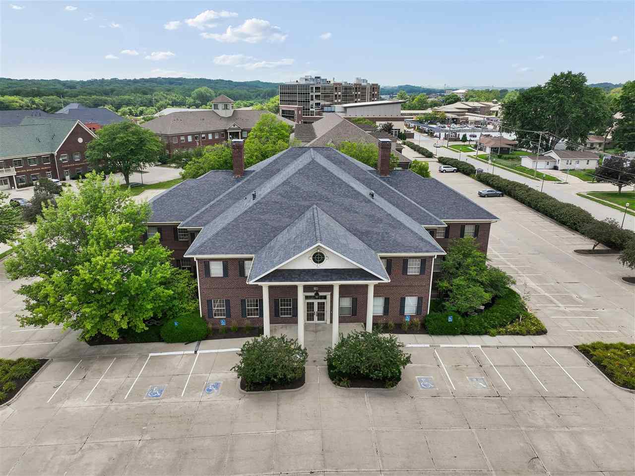 520 10th Avenue Coralville IA 52241