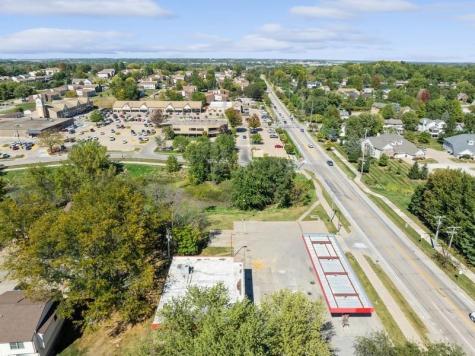 955 Mormon Trek Boulevard Iowa City IA 52246