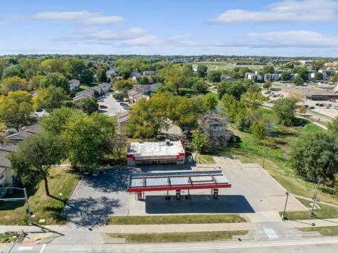 955 Mormon Trek Boulevard Iowa City IA 52246
