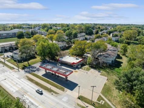 955 Mormon Trek Boulevard Iowa City IA 52246