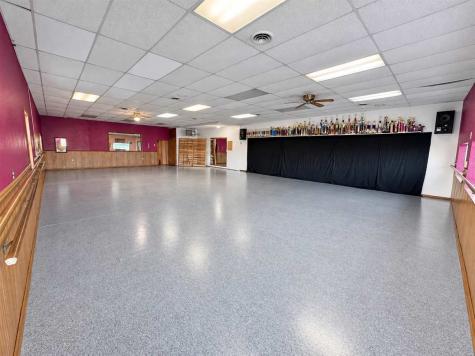 1609 E Washington Street Washington IA 52353