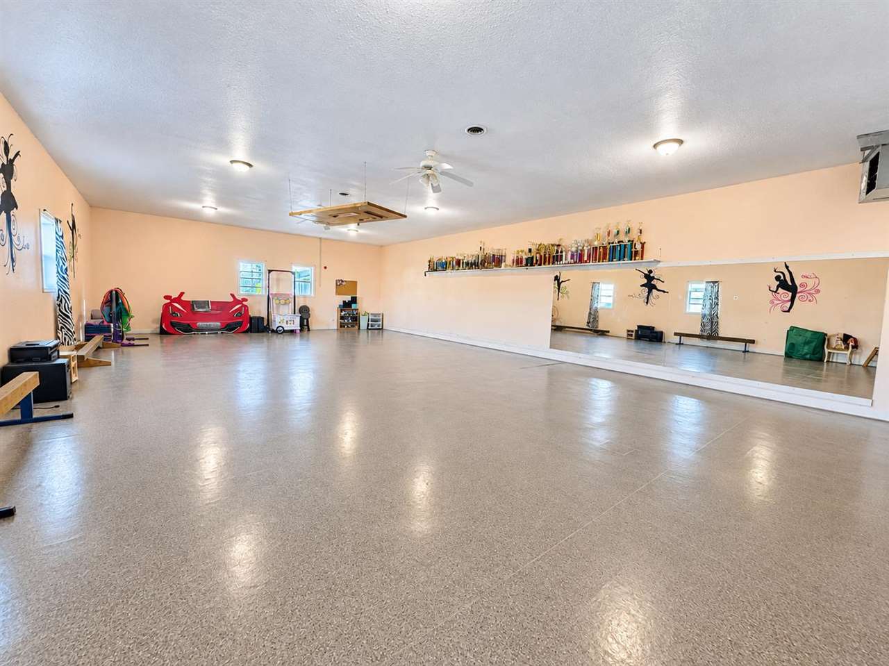 1609 E Washington Street Washington IA 52353