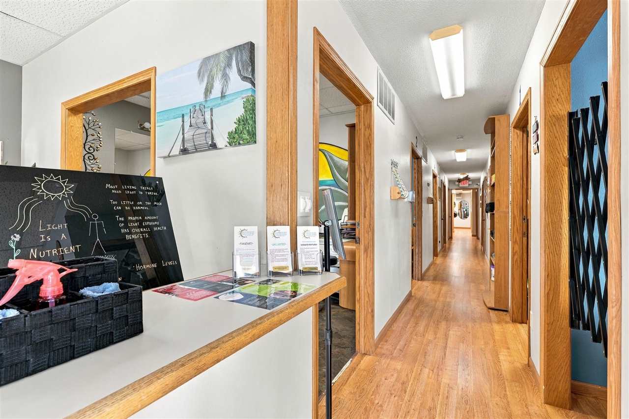 405 2nd Street Coralville IA 52241-0000