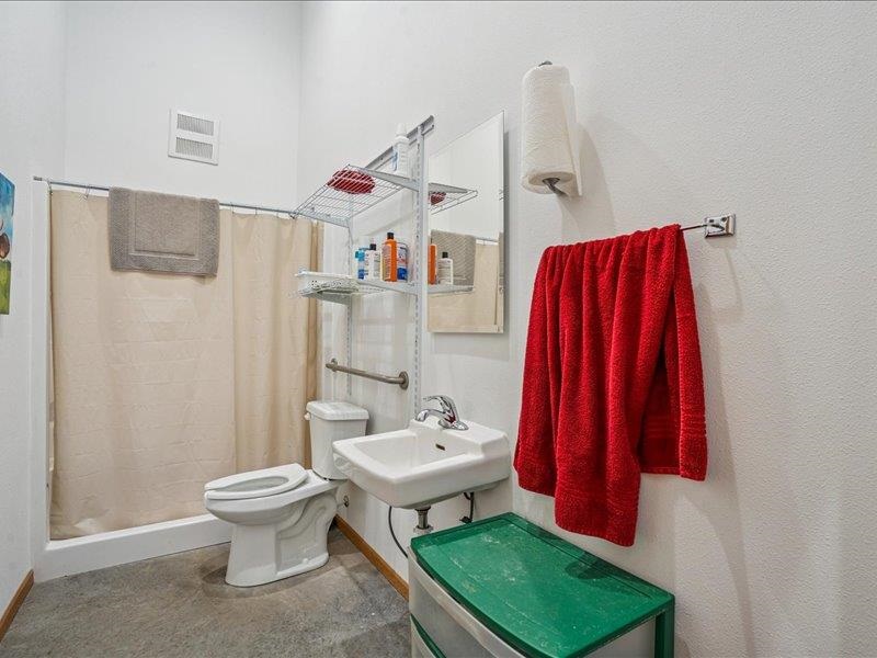 1315 River's Edge Drive Muscatine IA 32761
