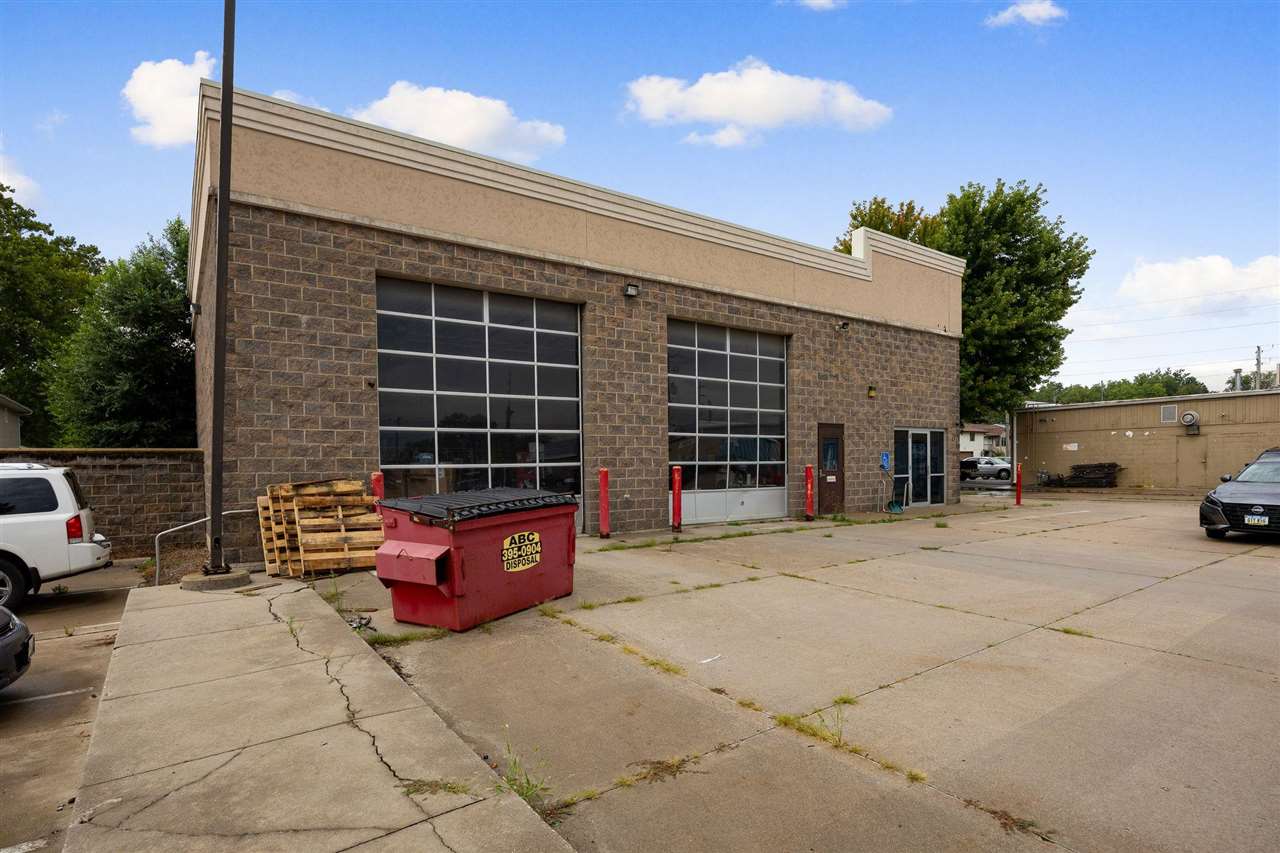 824 Orchard Street Iowa City IA 52246