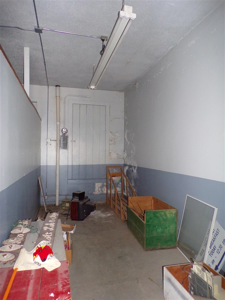 307 N Calhoun Street West Liberty IA 52776