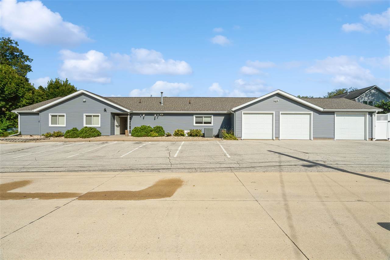 715 SE 10th Avenue Cedar Rapids IA 52403