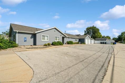 715 SE 10th Avenue Cedar Rapids IA 52403