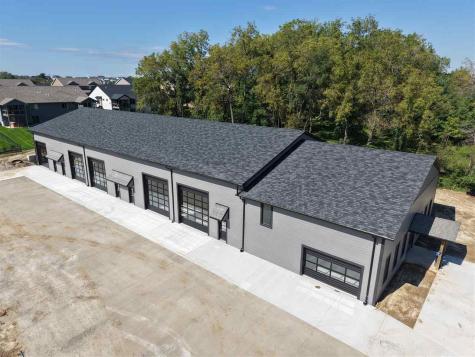 NW Corner Of Mopar Dr & N Park Road Tiffin IA 52340