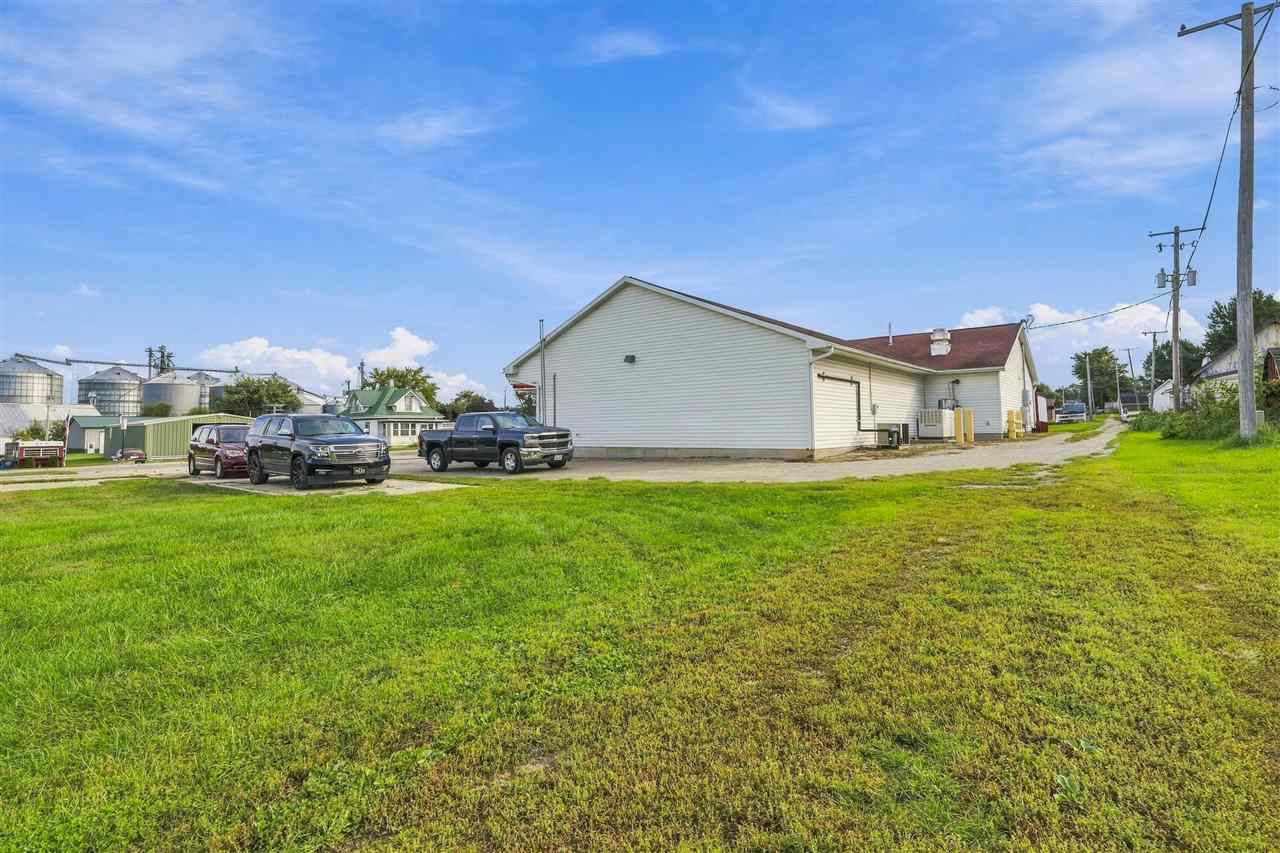 1001 3rd Street Victor IA 52347