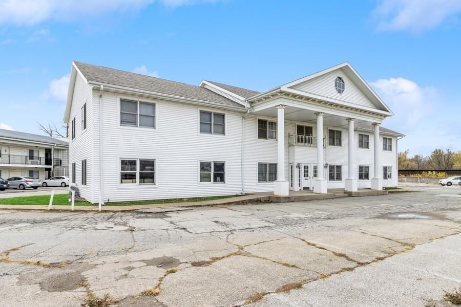 320 2nd Street Coralville IA 52241
