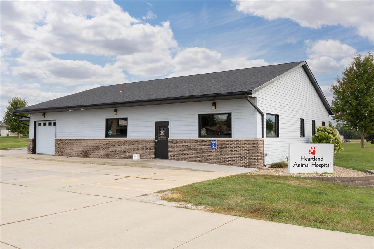 135 80th Street Fairfax IA 52228