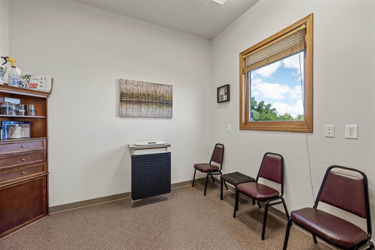 135 80th Street Fairfax IA 52228
