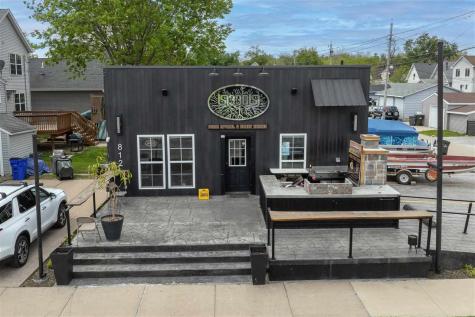 812 Ellis Boulevard Cedar Rapids IA 52405