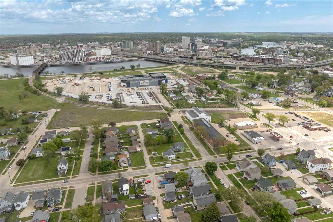 812 Ellis Boulevard Cedar Rapids IA 52405