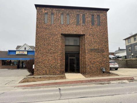 510 E Burlington Iowa City IA 52240