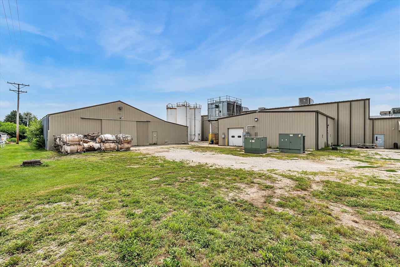 202 1st Street Kalona IA 52247