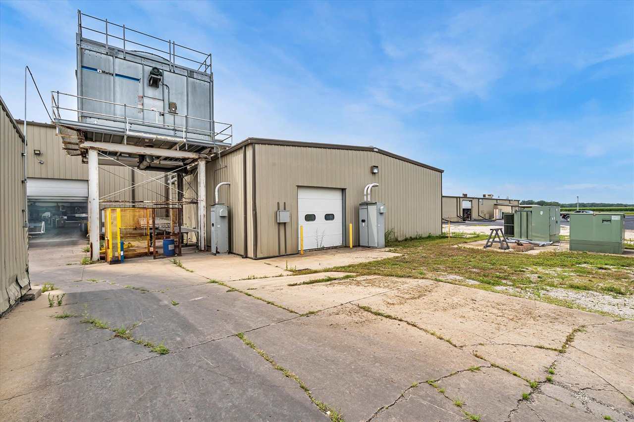 202 1st Street Kalona IA 52247