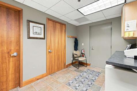11 S Gilbert Street Iowa City IA 52240