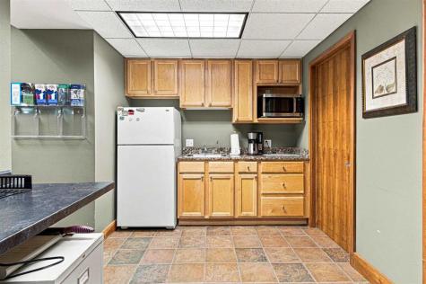 11 S Gilbert Street Iowa City IA 52240