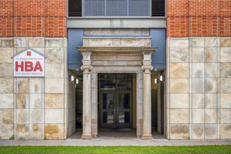 11 S Gilbert Street Iowa City IA 52240