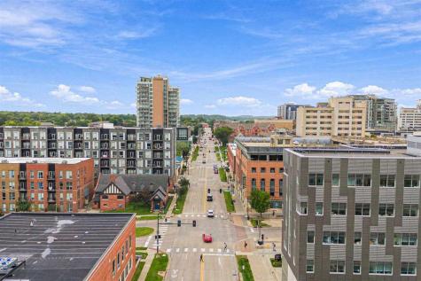 11 S Gilbert Street Iowa City IA 52240