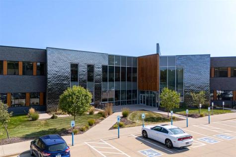2451 Oakdale Boulevard Coralville IA 52241