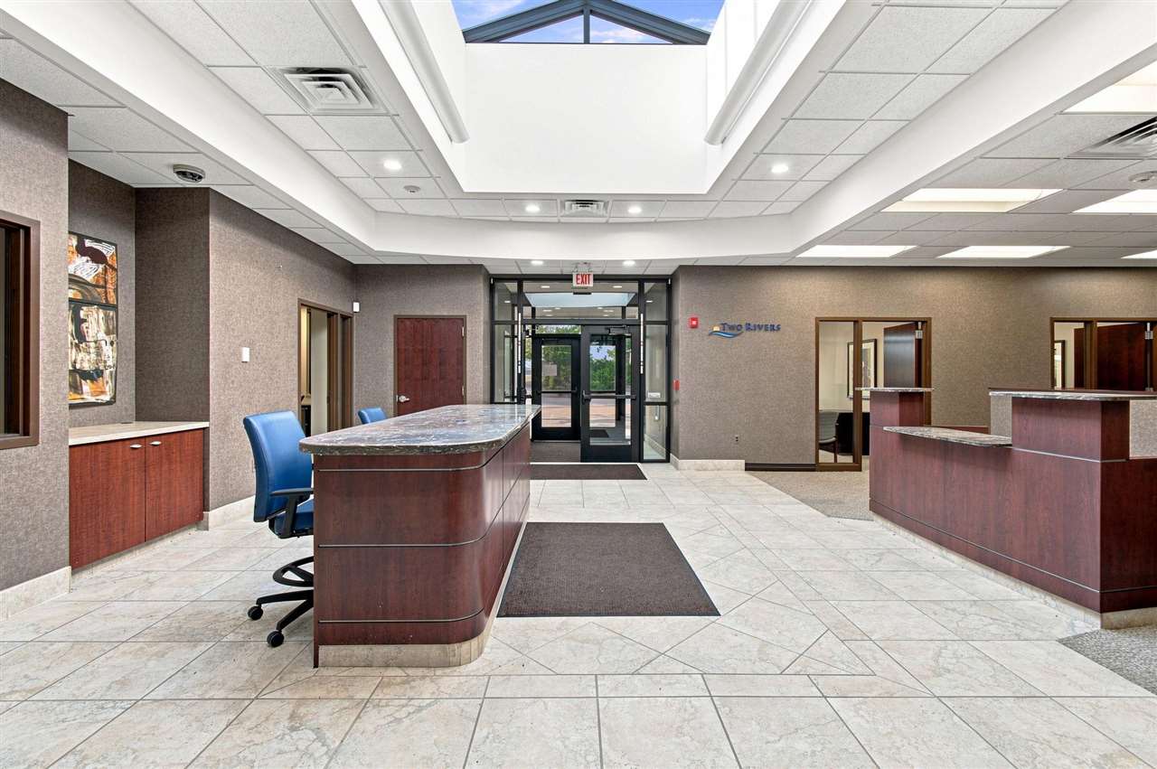 551 Westbury Road Iowa City IA 52245