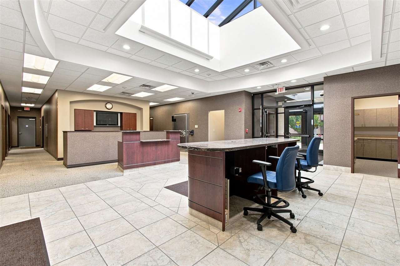 551 Westbury Road Iowa City IA 52245