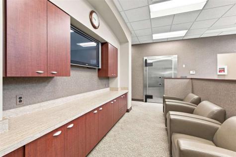 551 Westbury Road Iowa City IA 52245