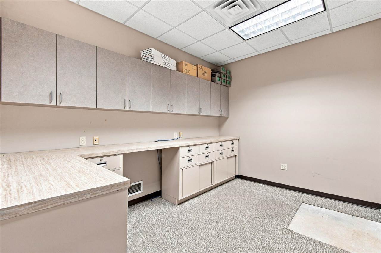551 Westbury Road Iowa City IA 52245
