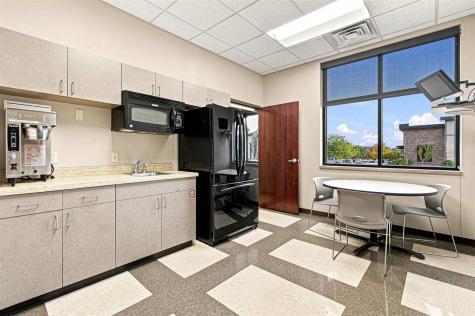 551 Westbury Road Iowa City IA 52245