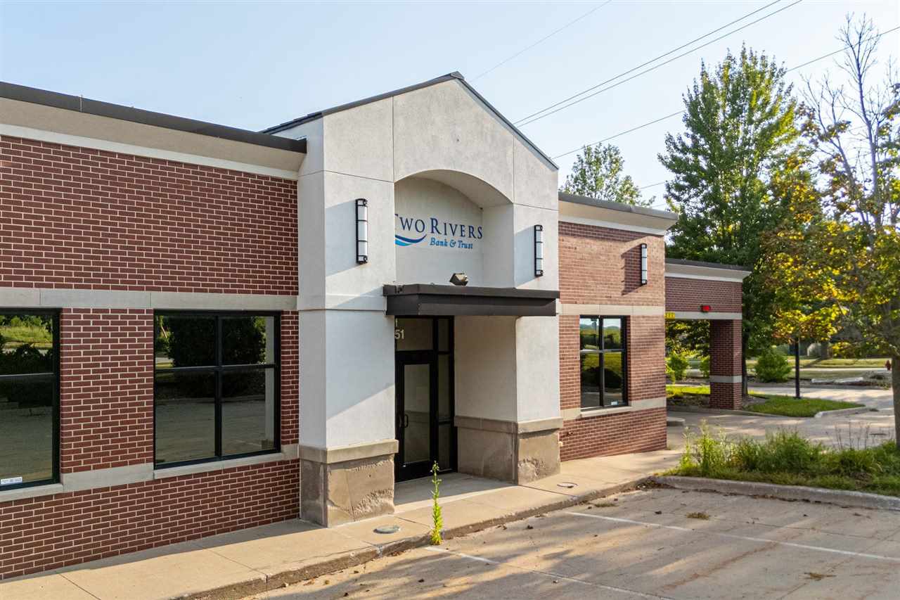551 Westbury Road Iowa City IA 52245