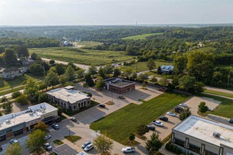 551 Westbury Road Iowa City IA 52245