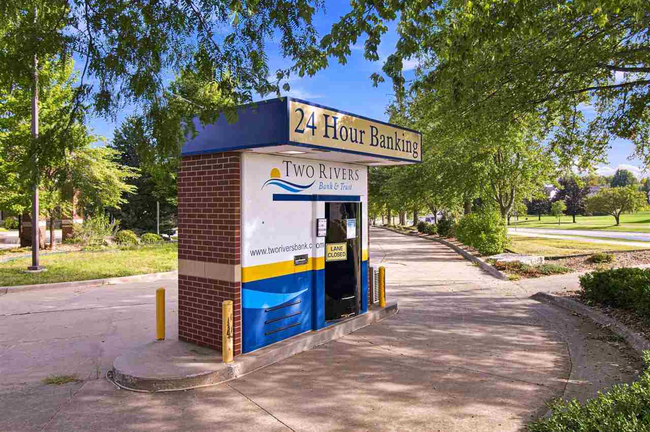 551 Westbury Road Iowa City IA 52245