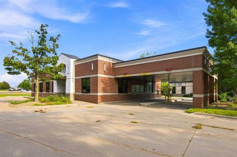 551 Westbury Road Iowa City IA 52245