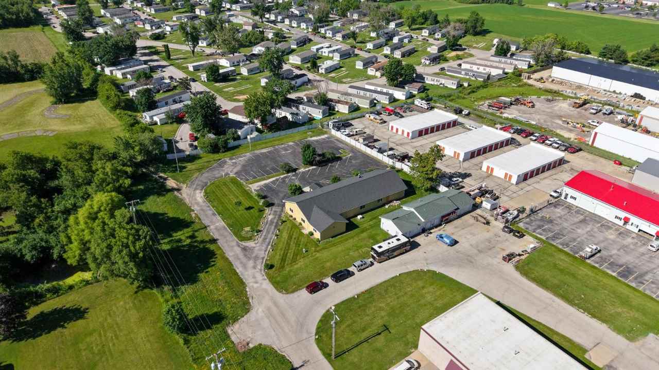 1700 SW Naoma Drive Cedar Rapids IA 52404
